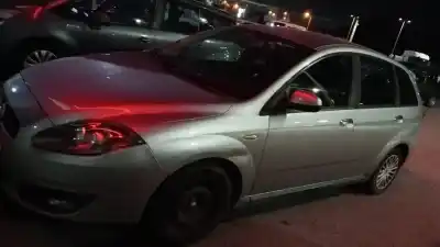 Veículo de Sucata fiat croma (194) 1.9 8v multijet dynamic do ano 2009 alimentado 939a1000