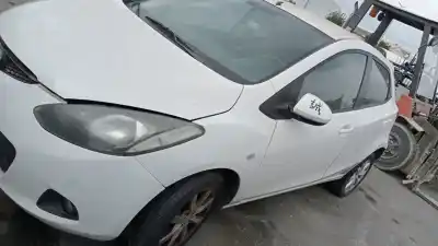 Véhicule à la ferraille mazda 2 lim. (de) 1.4 diesel cat de l'année 2008 alimenté 