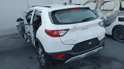 Veículo de Sucata kia stonic (ybcuv) 1.2 cat do ano 2023 alimentado g4lf