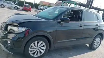 Veículo de Sucata volkswagen t-cross 1.0 tsi do ano 2023 alimentado dla
