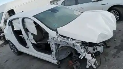 Здавання транспортного засобу RENAULT CLIO V 1.0 SCe року 2021 потужний 