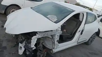 Здавання транспортного засобу renault clio v 1.0 sce року 2021 потужний 