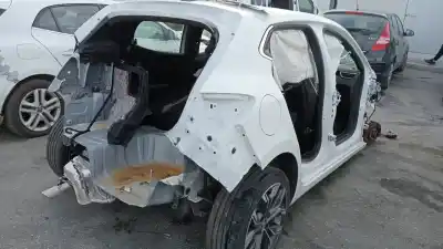 Здавання транспортного засобу renault clio v 1.0 sce року 2021 потужний 