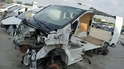 Veículo de Sucata RENAULT TRAFIC FURGÓN 1.6 dCi D do ano 2019 alimentado R9M H4