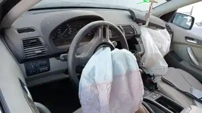 Veículo de Sucata bmw x5 (e53) 4.4i automático do ano 2001 alimentado 