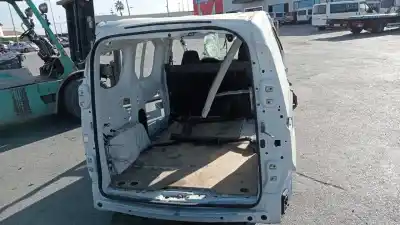 Veículo de Sucata renault express 1.9d do ano 2022 alimentado 