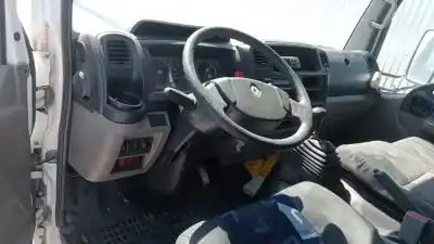 Veicolo di demolizione renault maxity fg 150.35/45 dell'anno 2007 alimentato yd25