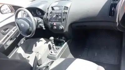 Scrapping Vehicle kia cee´d concept of the year 2007 powered d4fb