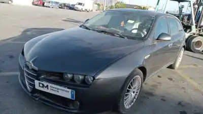 Sloopvoertuig ALFA ROMEO 159 SPORTWAGON (140) 1.9 JTDM 16V Distinctive van het jaar 2007 aangedreven 939A2000