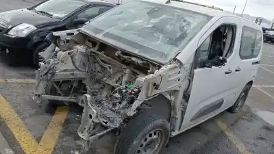 Veículo de Sucata opel combo cargo (e) 1.5 cdti dpf do ano 2022 alimentado yh01 Veículo de Sucata opel combo cargo (e) 1.5 cdti dpf do ano 2022 alimentado yh01