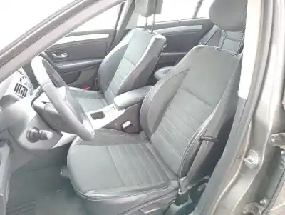 Veículo de Sucata renault laguna iii gt do ano 2008 alimentado m9r816