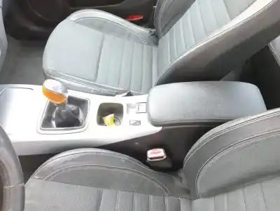 Veículo de Sucata renault laguna iii gt do ano 2008 alimentado m9r816