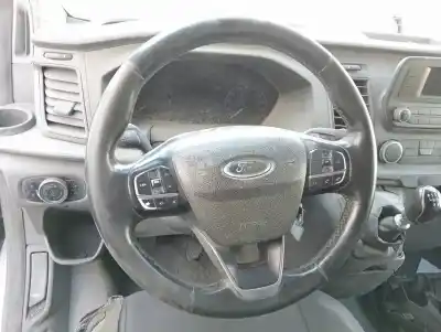 Здавання транспортного засобу ford transit custom kombi 310 l1 року 2020 потужний bjfa