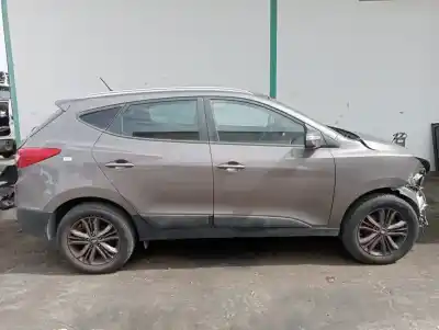 Veículo de Sucata hyundai ix35 classic 2wd do ano 2015 alimentado d4fd