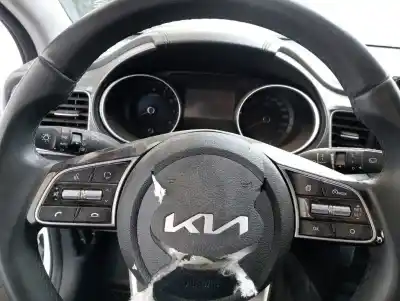 Scrapping Vehicle kia xceed business of the year 2022 powered g3le