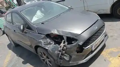 Veicolo di demolizione FORD FIESTA (CE1) Titanium dell'anno 2018 alimentato XYJC