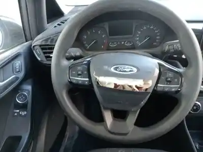 Verschrottungsfahrzeug ford fiesta (ce1) titanium des jahres 2018 angetrieben xyjc