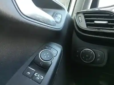 Verschrottungsfahrzeug ford fiesta (ce1) titanium des jahres 2018 angetrieben xyjc