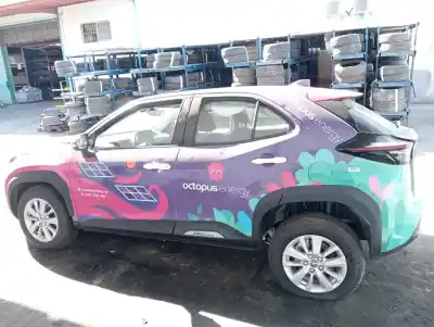 Veículo de Sucata toyota yaris (xp21) hybrid style do ano 2024 alimentado m15a