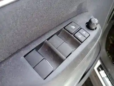 Veículo de Sucata toyota yaris (xp21) hybrid style do ano 2024 alimentado m15a