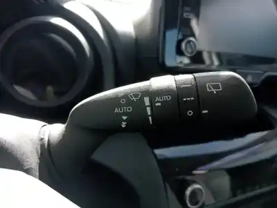 Veículo de Sucata toyota yaris (xp21) hybrid style do ano 2024 alimentado m15a