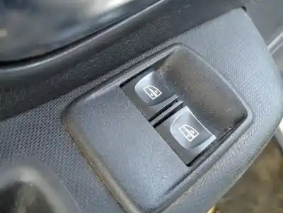 Veículo de Sucata dacia sandero aniversario do ano 2017 alimentado h4b b4