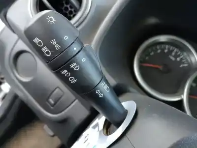 Veículo de Sucata dacia sandero aniversario do ano 2017 alimentado h4b b4