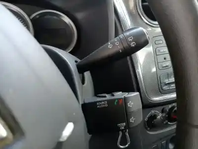 Veículo de Sucata dacia sandero aniversario do ano 2017 alimentado h4b b4