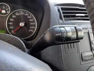 Veículo de Sucata ford focus c-max (cap) connection do ano 2004 alimentado g6da