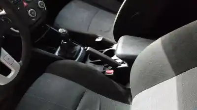 Veicolo di demolizione kia cee´d concept dell'anno 2011 alimentato d4fb