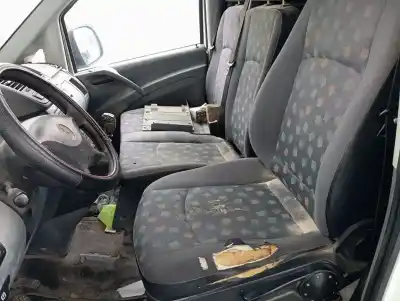 Scrapping Vehicle mercedes-benz vito (w639) basic, combi 109 cdi compacto (639.601) of the year 2003 powered 646983