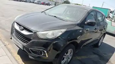 Veículo de Sucata HYUNDAI IX35 Classic 2WD do ano 2012 alimentado D4FD