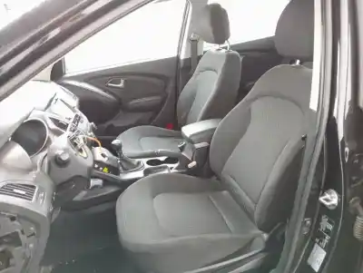 Véhicule à la ferraille hyundai ix35 classic 2wd de l'année 2012 alimenté d4fd