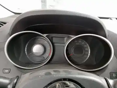 Véhicule à la ferraille hyundai ix35 classic 2wd de l'année 2012 alimenté d4fd