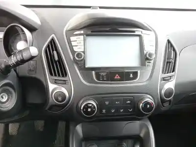 Véhicule à la ferraille hyundai ix35 classic 2wd de l'année 2012 alimenté d4fd