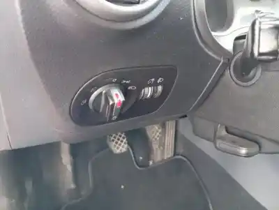 Veículo de Sucata seat leon (1p1) reference do ano 2011 alimentado bls