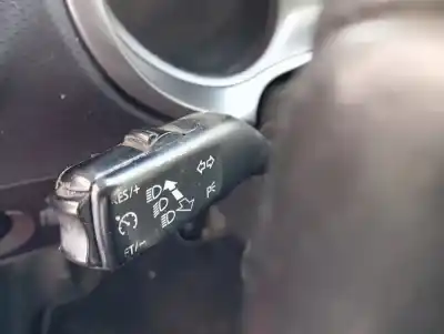 Veículo de Sucata seat leon (1p1) reference do ano 2011 alimentado bls