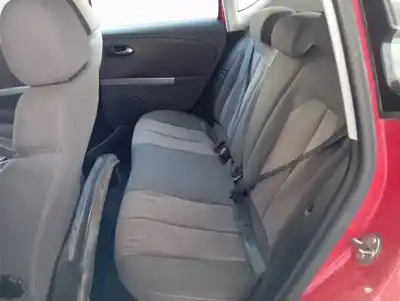 Veículo de Sucata seat leon (1p1) reference do ano 2011 alimentado bls