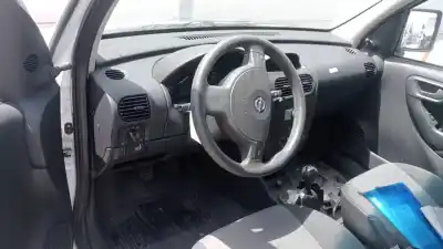 Veículo de Sucata opel combo familiar do ano 2006 alimentado z17dth