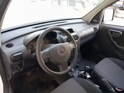 Veículo de Sucata opel combo familiar do ano 2006 alimentado z17dth