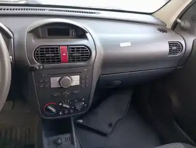 Veículo de Sucata opel combo familiar do ano 2006 alimentado z17dth