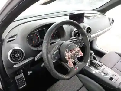 Veículo de Sucata audi a3 sportback (8vf) 35 tdi s line do ano 2020 alimentado 