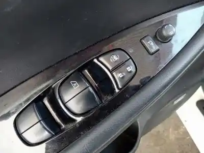 Veicolo di demolizione nissan leaf 2.zero dell'anno 2016 alimentato 