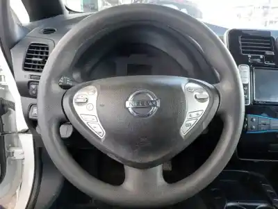 Veicolo di demolizione nissan leaf 2.zero dell'anno 2016 alimentato 