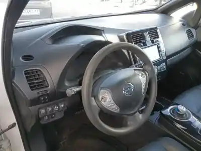 Veicolo di demolizione nissan leaf 2.zero dell'anno 2016 alimentato 