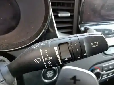 Veículo de Sucata kia ceed sportswagon edrive phev do ano 2021 alimentado g4le