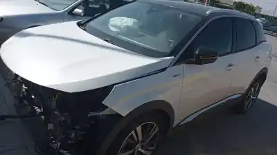 Verschrottungsfahrzeug peugeot 3008 hybrid 225 allure pack des jahres 2021 angetrieben 5g06