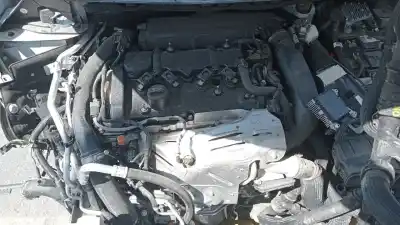 Verschrottungsfahrzeug peugeot 3008 hybrid 225 allure pack des jahres 2021 angetrieben 5g06