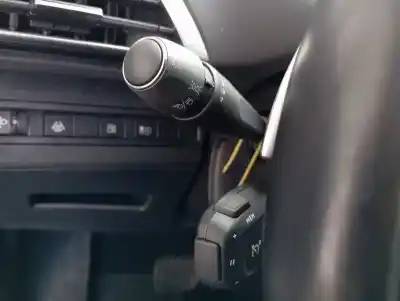 Verschrottungsfahrzeug peugeot 3008 hybrid 225 allure pack des jahres 2021 angetrieben 5g06