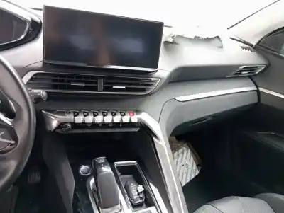 Verschrottungsfahrzeug peugeot 3008 hybrid 225 allure pack des jahres 2021 angetrieben 5g06